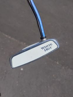 Odyssey White Hot 2Ball Putter! Golf Clubs!