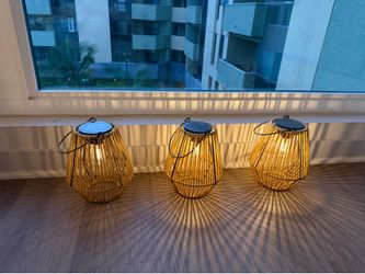 3 Pack Solar Lanterns Outdoor Light