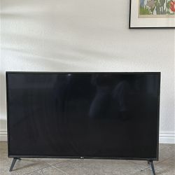 LG 49” 4K UHD Smart TV 📺 - Great Condition