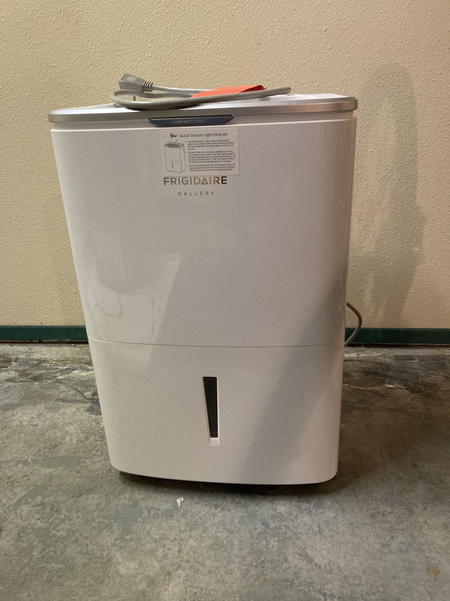 Free DeHumidifier For Parts - Stopped Working