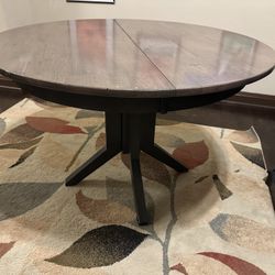 Round Extendable Dining Table With 4 Chairs 