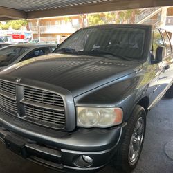 2005 Dodge Ram