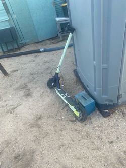 Electric scooter
