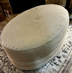 White Ottoman