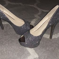 Guess Heels Size 7.5