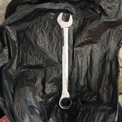 Husky 27mm Wrench Ratchet 