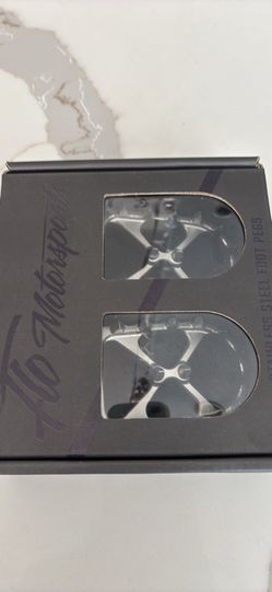 Flo stainless foot pegs