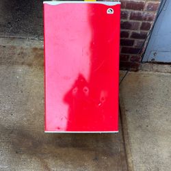 IGLOO Refrigerator