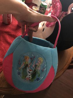 Frozen Easter Basket