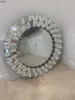 wall mirror