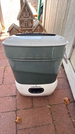 Baby Brezza bottle Sterilizer & Dryer