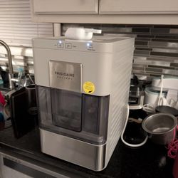 Chewable Ice Maker