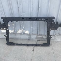 2017-2022 Kia niro radiator support