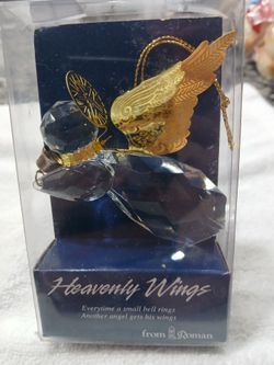 Heavenly wings