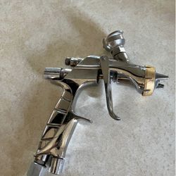Iwata LS400
