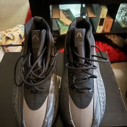 AE1 