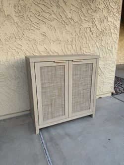 Sideboard