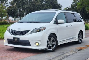2014 Toyota Sienna