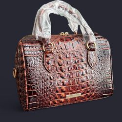 Makcr Joacbv faux leather bag . Brand New 