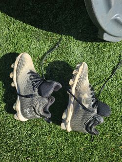Kids Baseball Cleats