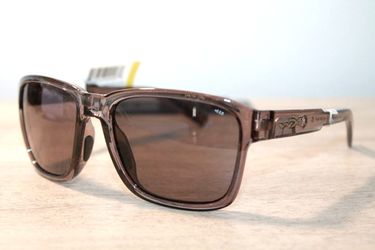 WILEY X SUNGLASSES TREK 2307 GLOSS CRYSTAL DARK GRAY FRAME W/ GREY LENS Z87-2+
