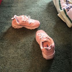 Size 3 Girls Sketchers Sneakers