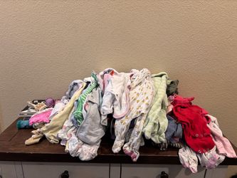 Baby girl clothes 0-3 and 12/18 months