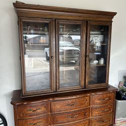 Beautiful China Cabinet Varnish