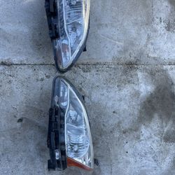 Nissan Sentra Headlights 