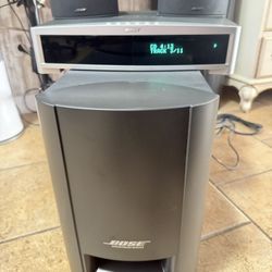 Bose 3 2 1 Home entertainment system