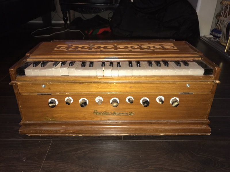 Dwarkin Flute (Private) Harmonium
