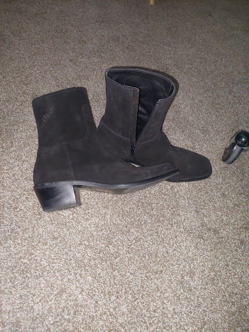 Boots Aldo