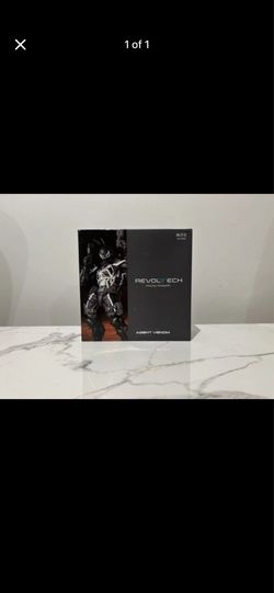 Revoltech Amazing Yamaguchi Agent Venom Spider-Man