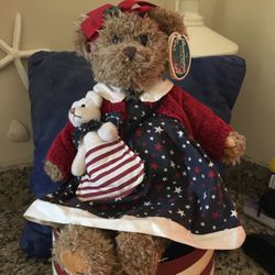 Bearington Bear Collectible 
