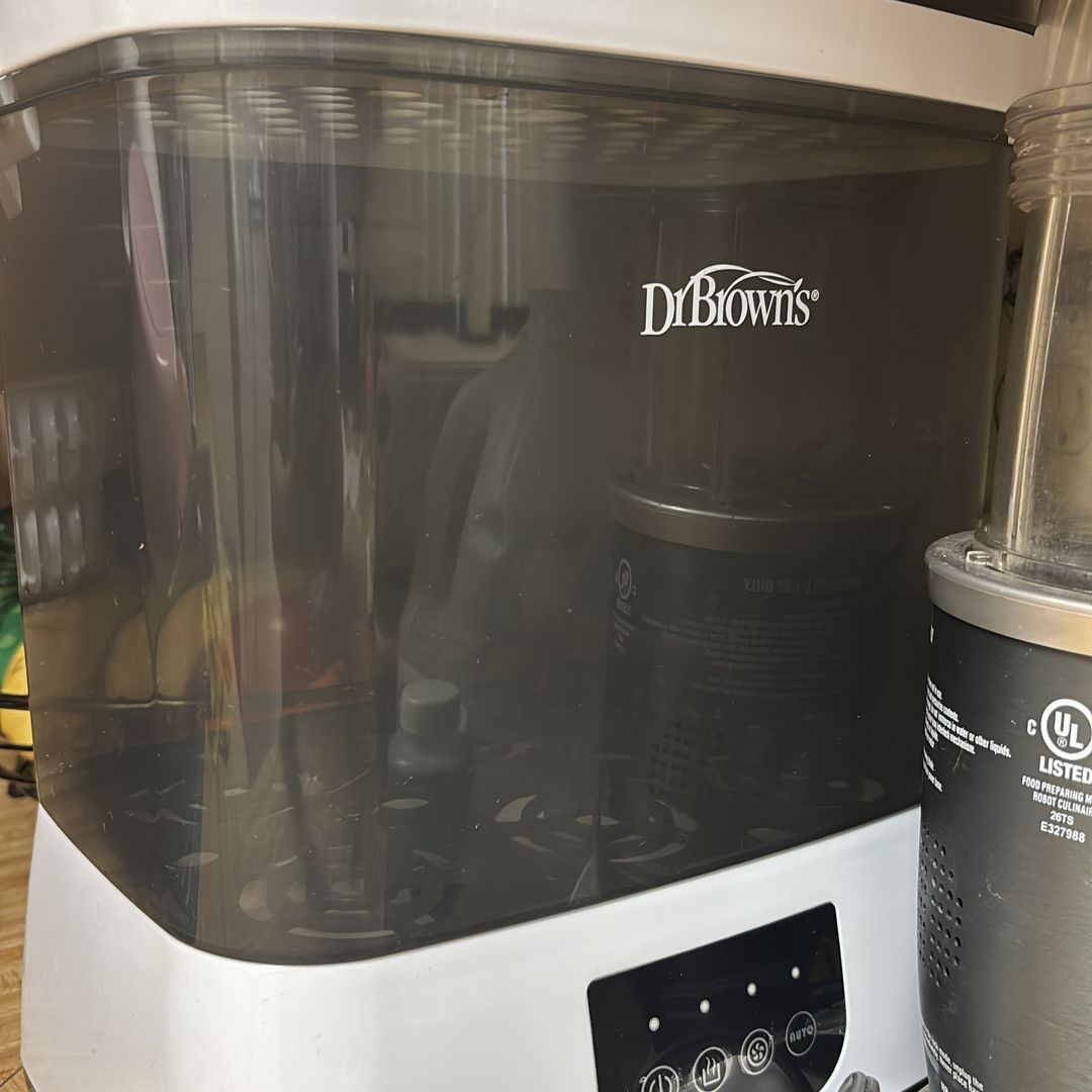 Bottle sterilizer and dryer