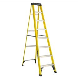 Louisville Ladder 8' Fiberglass Step Ladder, 12' Reach, 250 lbs Load Capacity,Louisville Ladder 8' Fiberglass Step Ladder, 12' Reach, 250 lbs Load Cap