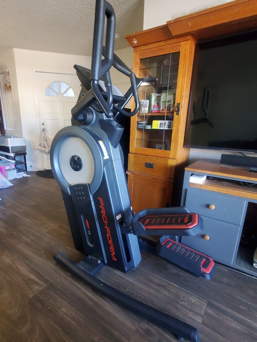 ProForm HIIT L6 Elliptical Cross Trainer