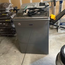 Maytag Washing Machine 
