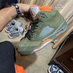 Air Jordan 5 Olive Sz 10 