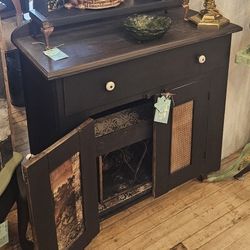 Coffe Bar/ Tray And Wine Holder Included
