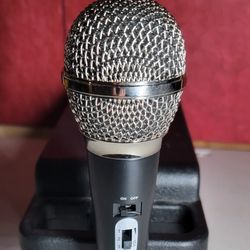 Pro Stage & Studio Dynamic Microphones- Built In Volume Control - Brand New Unused