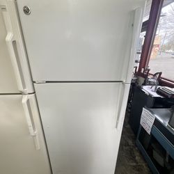 GE Top Freezer Refrigerator
