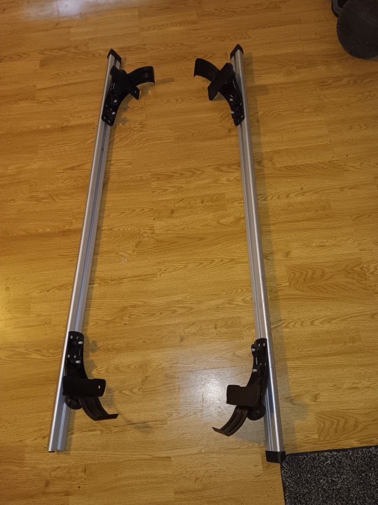 Universal Roof Racks