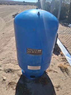 Presurized water  tsnk