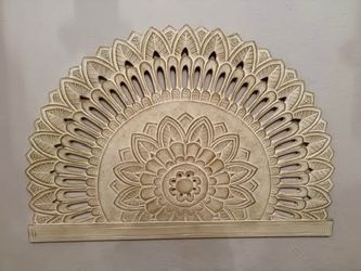 Pottery Barn Twin Headboard (could be wallart)