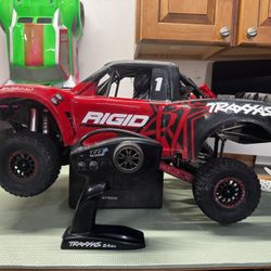 Traxxas UDR RC Car
