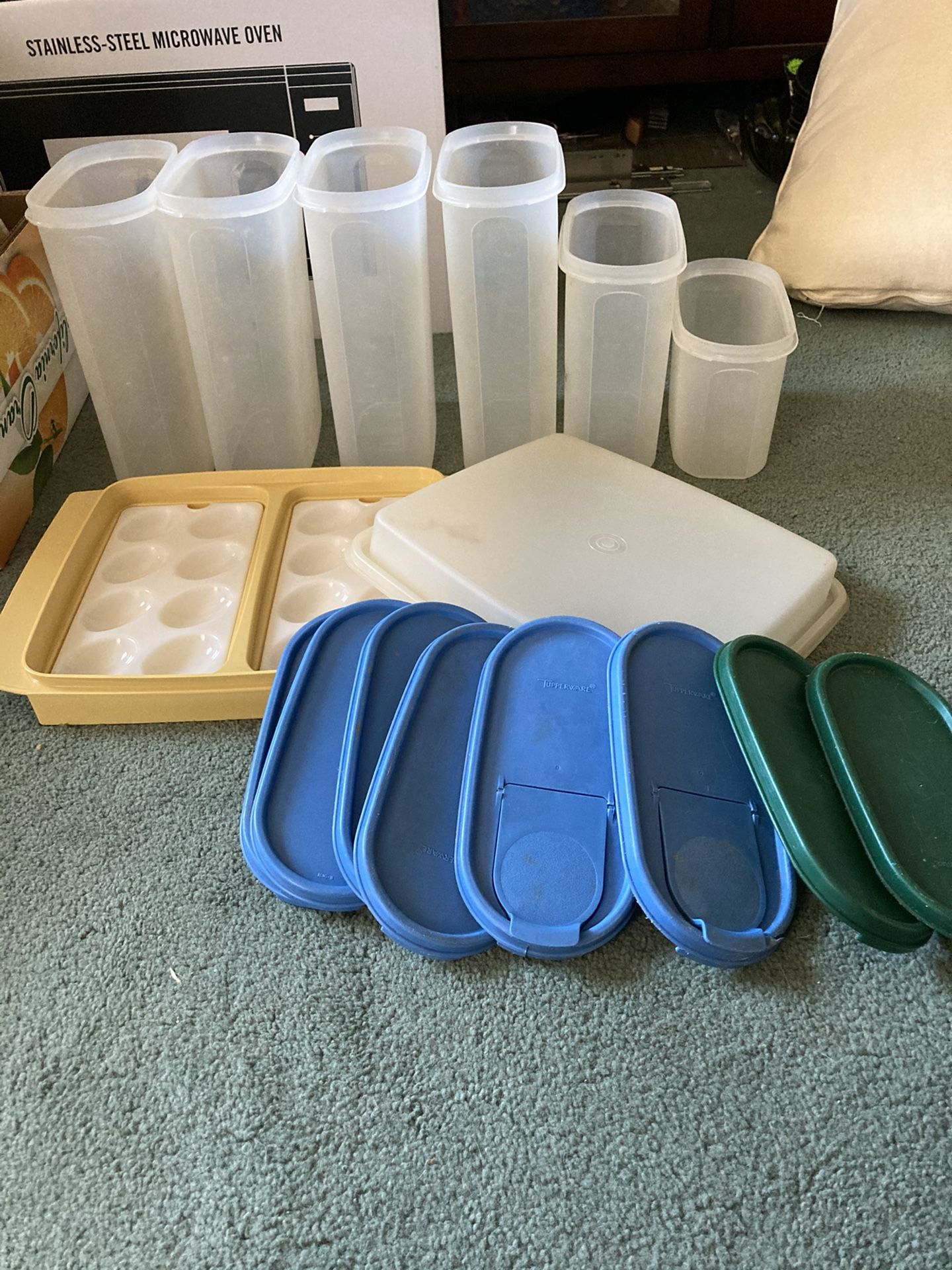 Tupperware dry food storage containers