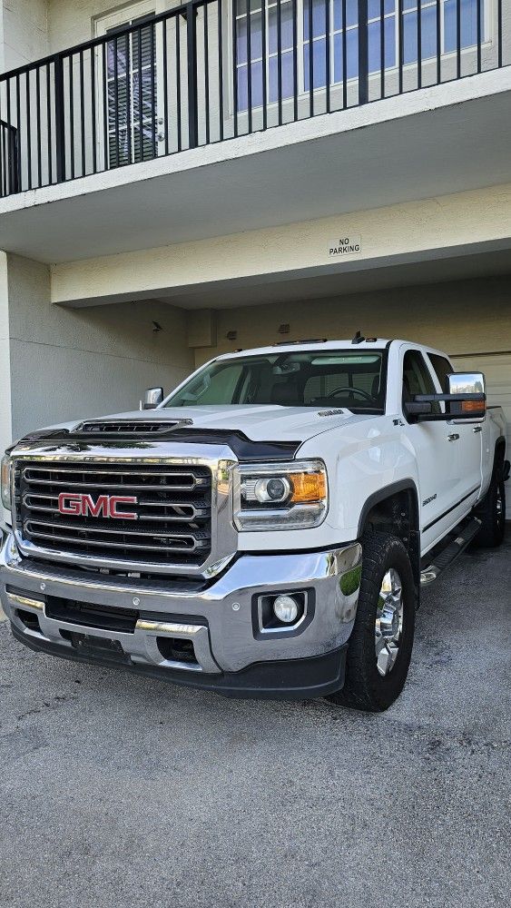2018 GMC Sierra