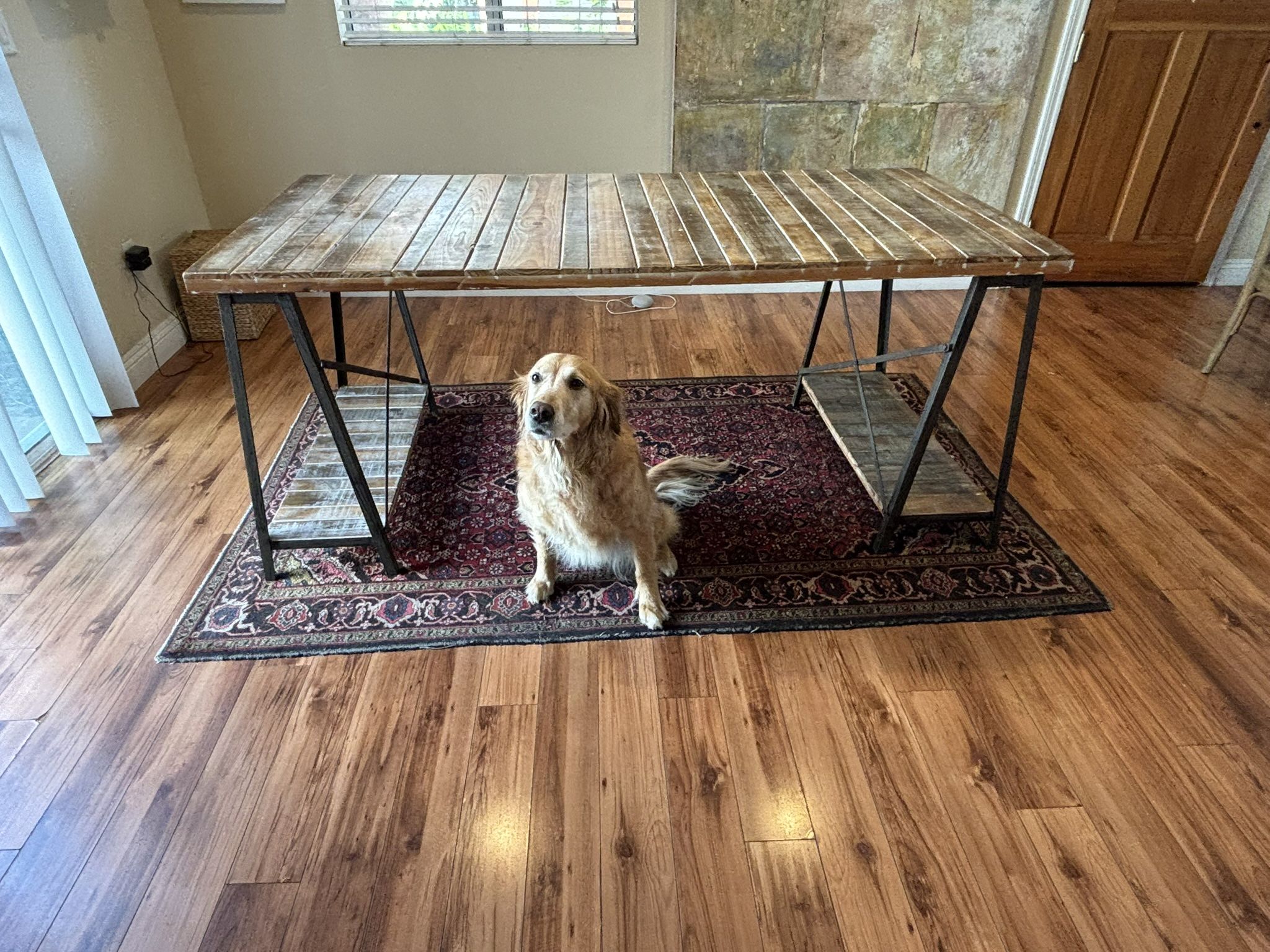 Dinning Table