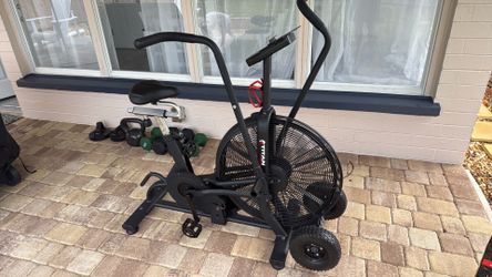Titan assault bike